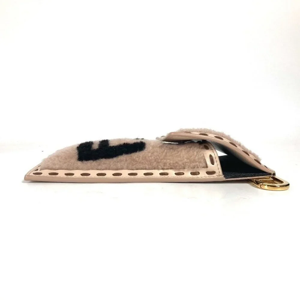 FENDI 7AS047 Smartphone case phone pouch FF logo fur charm bag Pouch